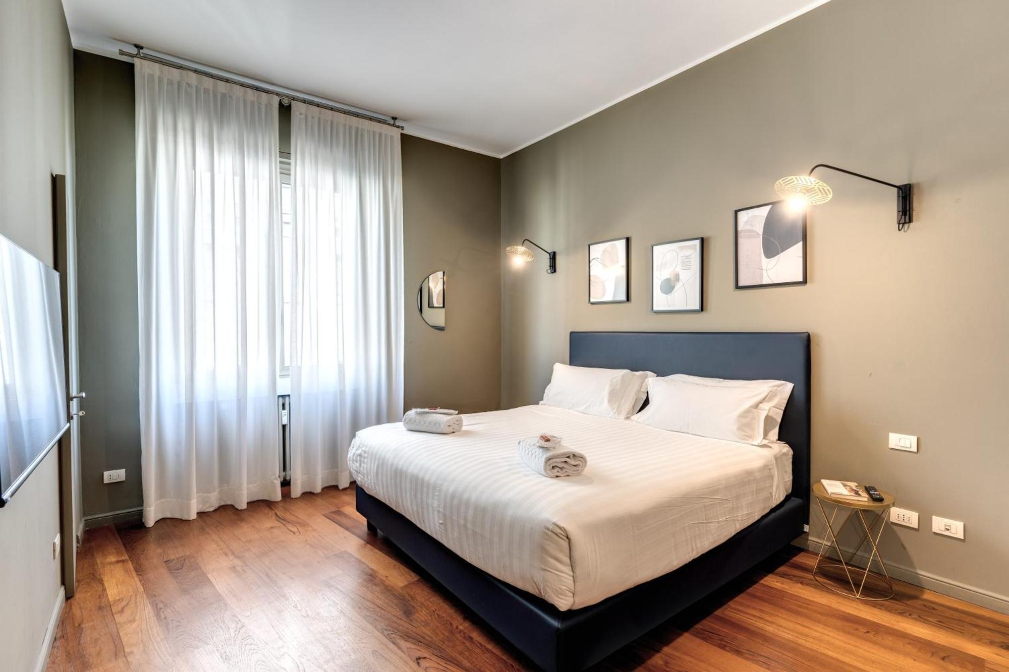 Suite Santa Tecla Milan Exterior photo