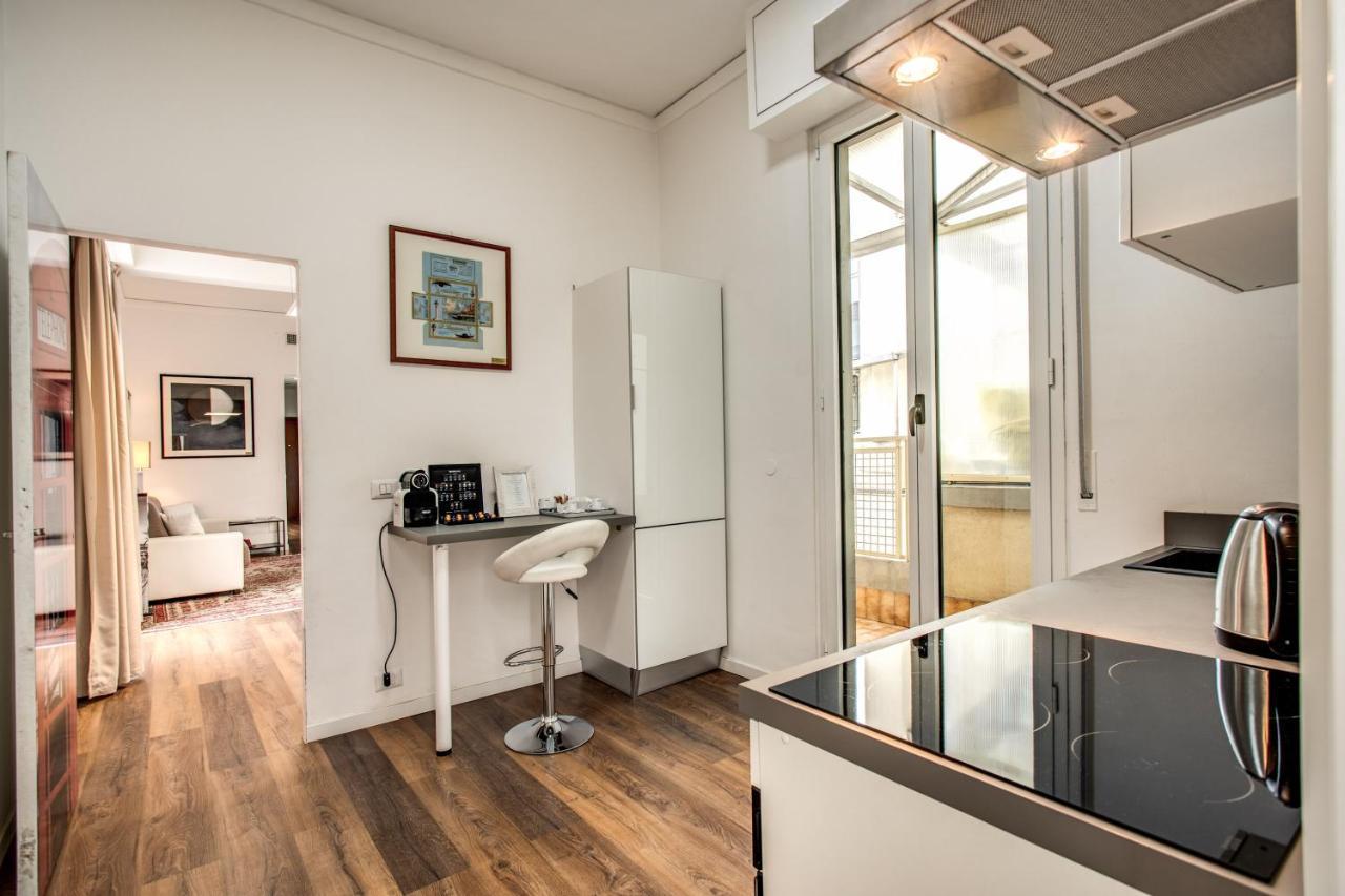 Suite Santa Tecla Milan Exterior photo