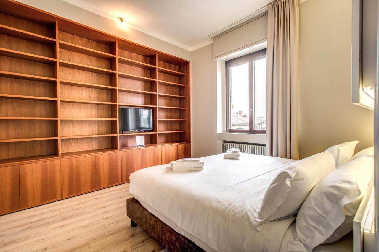 Suite Santa Tecla Milan Exterior photo