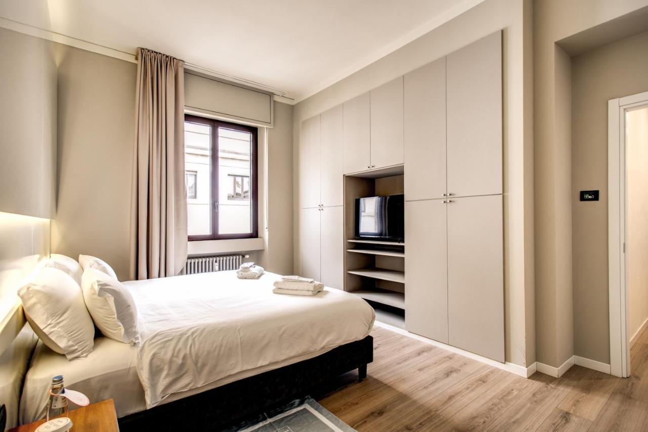 Suite Santa Tecla Milan Exterior photo